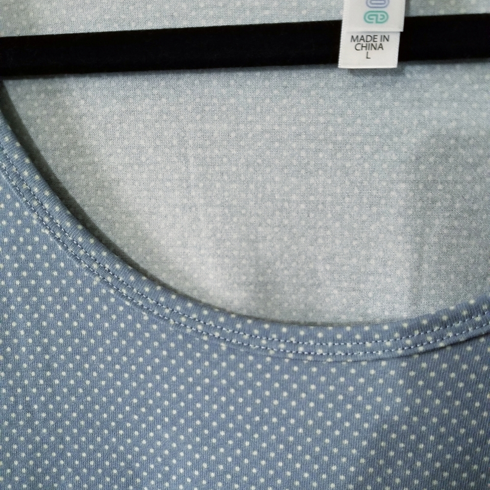 LOT of 3 * Lularoe Lynnae Long Sleeve Shirts EUC - Picture 2 of 4
